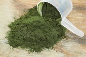 miód ze spiruliną